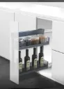 Tandem Bottle Pullout